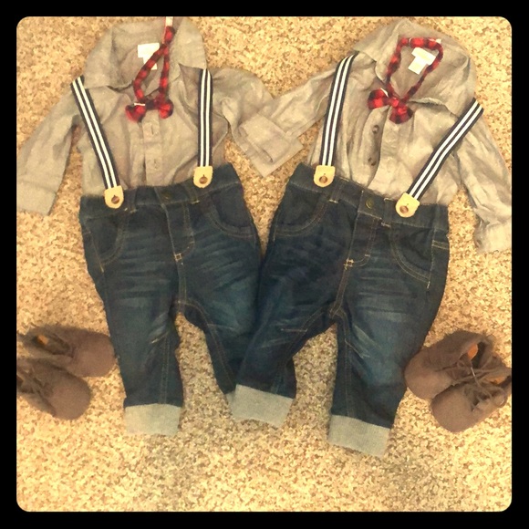 TWIN BABY BOY LOT! 👶🏻👶🏻💙💙 - Picture 1 of 8